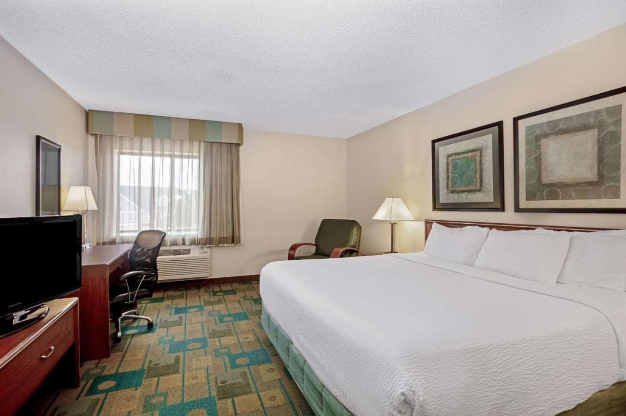Hotel La Quinta By Wyndham Des Moines West Clive Exterior foto